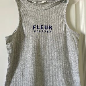 Girls top, grey. Size 12-13